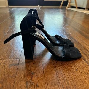 steve madden black heels